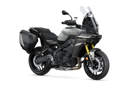 2025-yamaha-mt09atrdx-eu-ceramic_ice-360-degrees-001-03